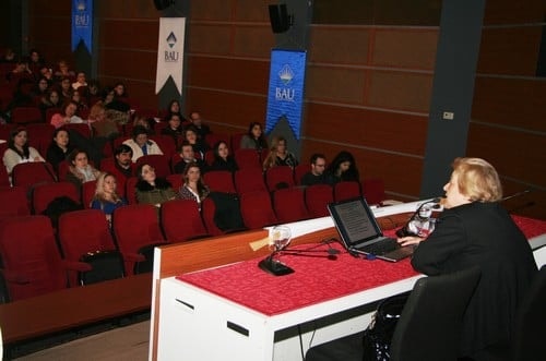 Kadın Hakları Ve Aile İçi Şiddet” Konulu Sertifika Programı

 - 18