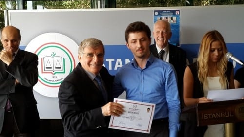 29. Dönem Hukuk İngilizcesi Ve Terminolojisi Derslerini Tamamlayanlara Katılım Belgeleri Verildi 
 - 46