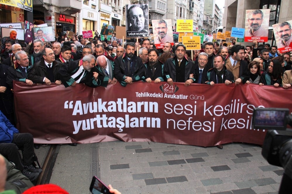 24 Ocak Tehlikedeki Avukatlar Günü - 27