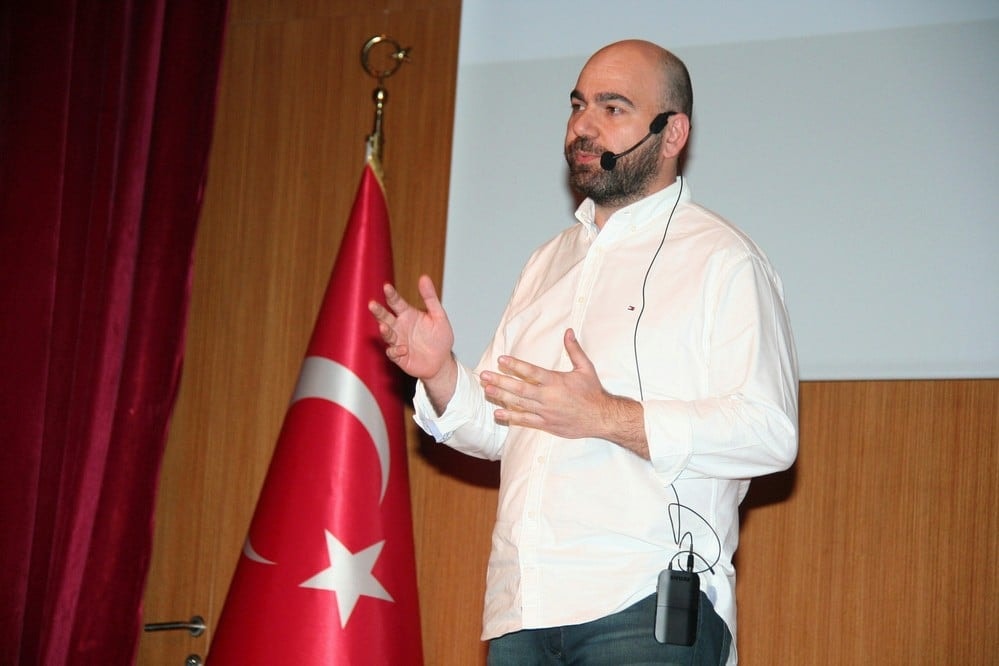 Sağlık Teknolojileri ve Hukuk Konferansı - 48