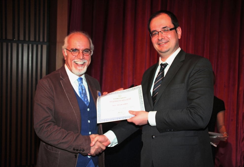 Avukatlar İçin Gelir Vergisi Beyannamesi Düzenlenmesi  ve Defter Beyan Sistemi - 122