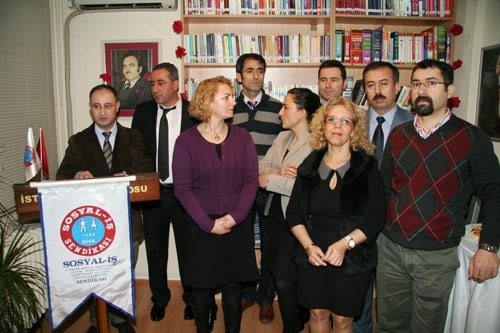 İstanbul Barosu Çalışanları Kemal Türkler Kitaplığı Hizmete Girdi
 - 5