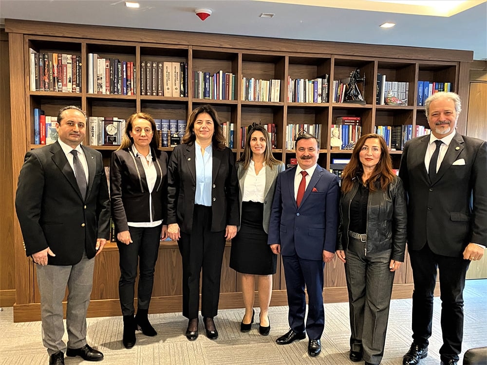 Uzlaşı Kültürü ve Hukuk Derneği’nden Başkanımız Av. Filiz Saraç’a Ziyaret - 1