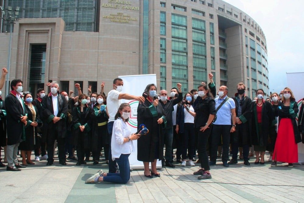 İstanbul Barosu Avukatları Destek Nöbetinde… - 54