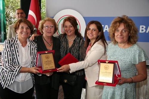 Staj Eğitim Merkezi Eğitmenleri Plaketle Ödüllendirildi

 - 135