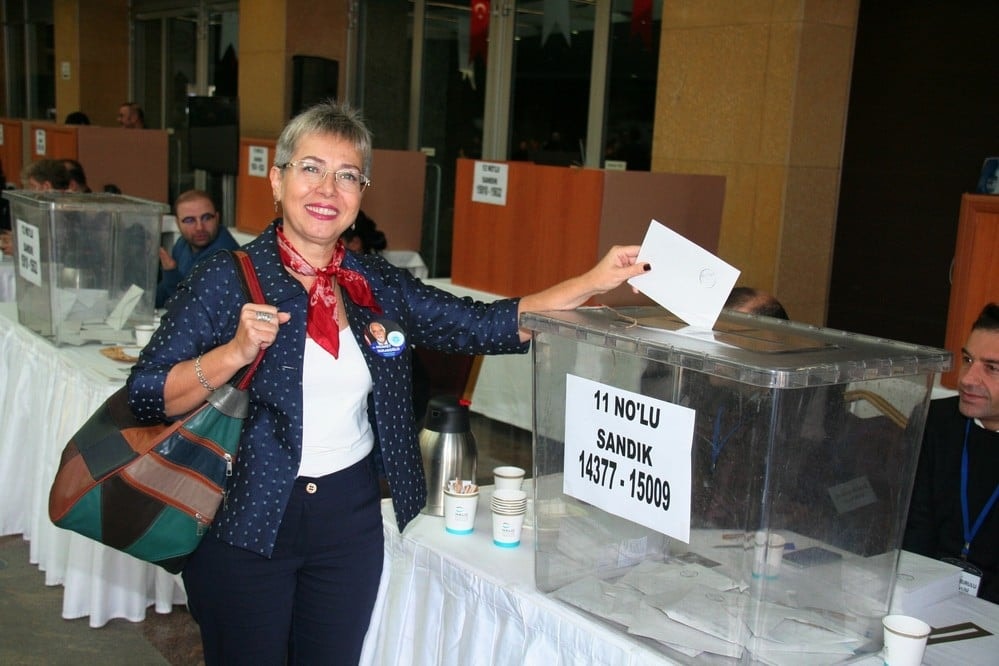 Başkan Durakoğlu Güven Tazeledi - 396