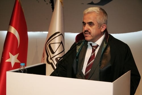 Ümit Kocasakal İstanbul Barosu Başkanlığına Yeniden Seçildi 

 - 195