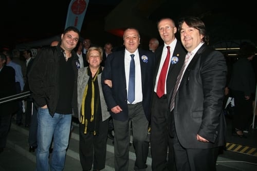 Ümit Kocasakal İstanbul Barosu Başkanlığına Yeniden Seçildi 

 - 383