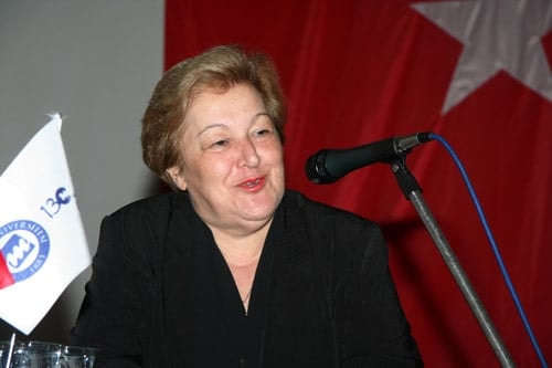 Mülteci Ve Sığınmacıların Sorunları

 - 1