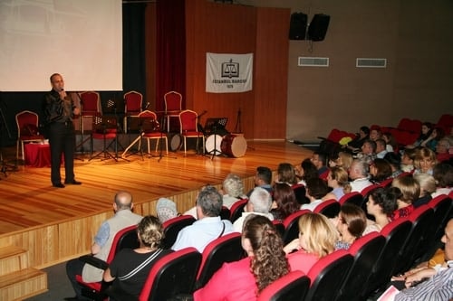 Türk Halk Müziği Topluluğu Konseri
 - 3