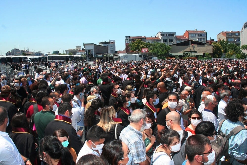 Yasa Yapma Gücünü Silah Olarak Kullananları Uyarıyoruz - 54