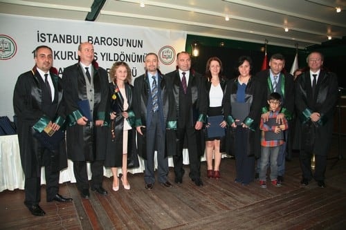 Hukuk Devleti Tesis Edilene, Yargı Bağımsız Olana Kadar, Bedeli Ve Pahası Ne Olursa Olsun Bu Mücadeleyi Birlikte Sürdüreceğiz - 195