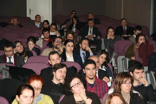 Bilişimin Ticaret Hukukuna Etkileri
 - 51