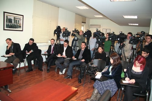 Hukuk İçinde Kalınarak  Adil Yargılanma Sağlanmalıdır - 9