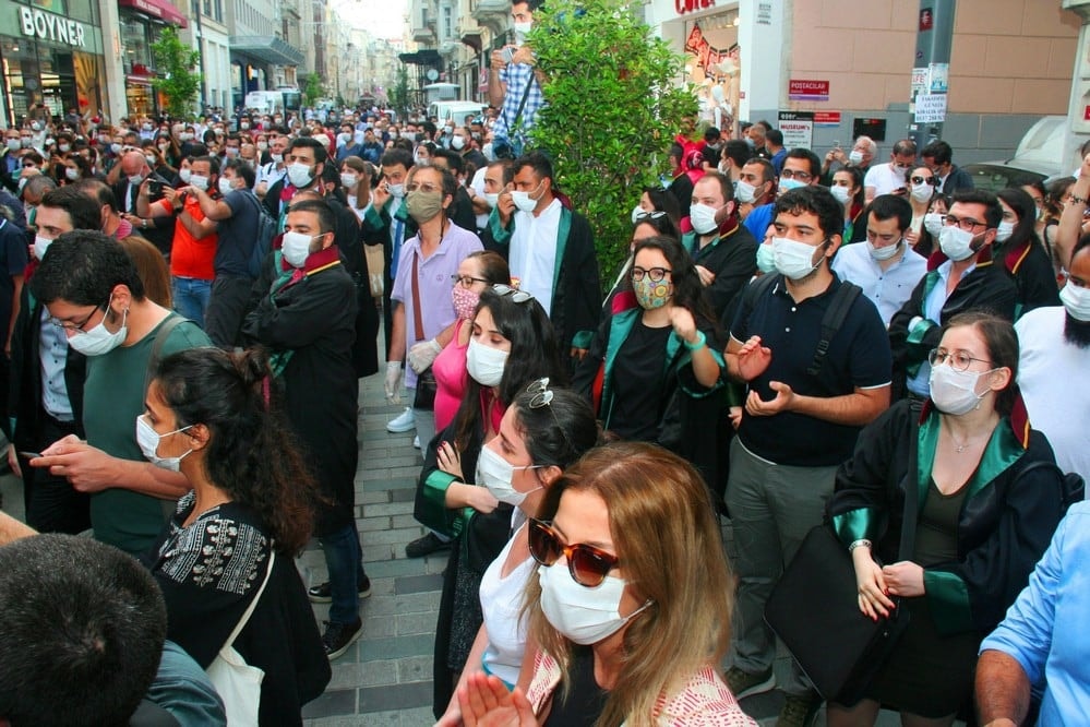 İstanbul Barosu Avukatları Destek Nöbetinde… - 30