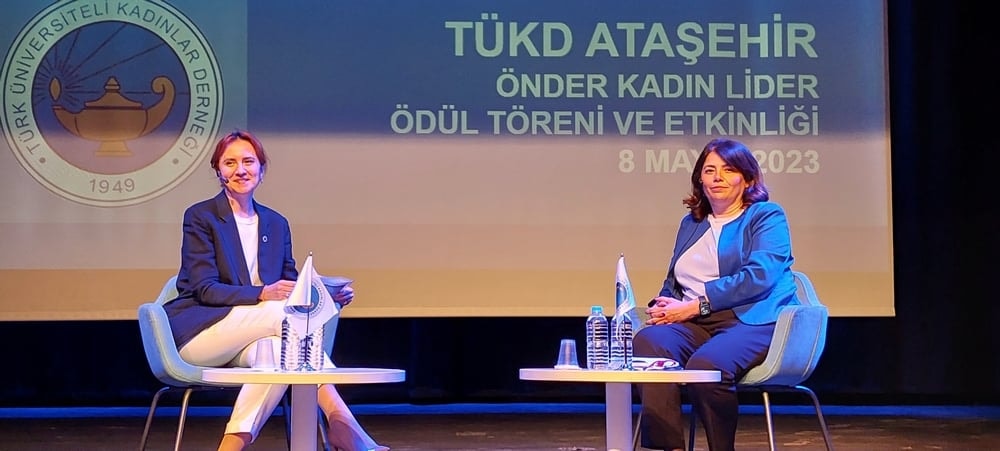 Türk Üniversiteli Kadınlar Derneği'nden Başkan Saraç'a Ödül - 4