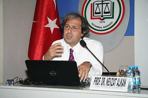 “Kadın Hakları Ve Aile İçi Şiddet” Konulu Sertifika Programı Devam Ediyor

 - 27