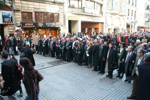 Barolar “Yargıya Ve Ülkeye Sahip Çıkma” Yürüyüşü Yaptılar - 44