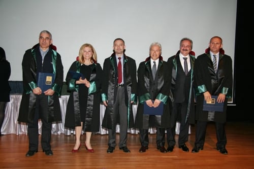 Mesleklerinde 25, 30, 35 Yılını Dolduran Toplam 693 Meslektaşımıza Plaket Verildi
 - 57