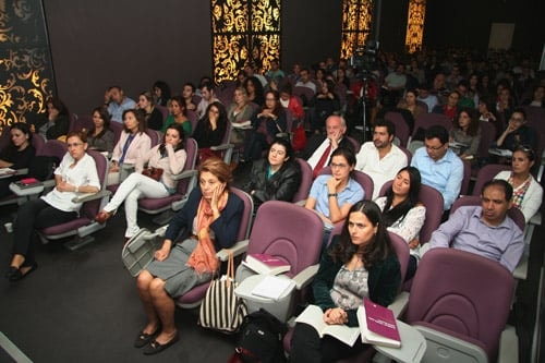 Kadın Hakları Ve Aile İçi Şiddet Konulu Sertifika Programı Devam Ediyor

 - 57