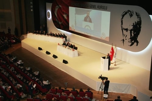 Ümit Kocasakal İstanbul Barosu Başkanlığına Yeniden Seçildi 

 - 82