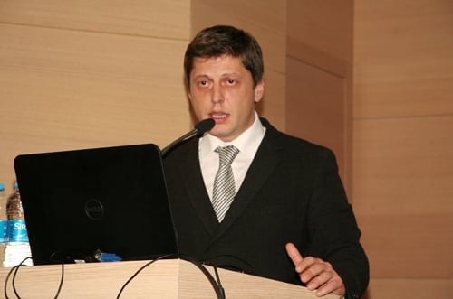 Hukuk Eğitimi Büyük Bir Kaosa Sürüklenmiştir - 71