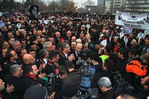 Polis Devleti Değil Hukuk Devleti

 - 82
