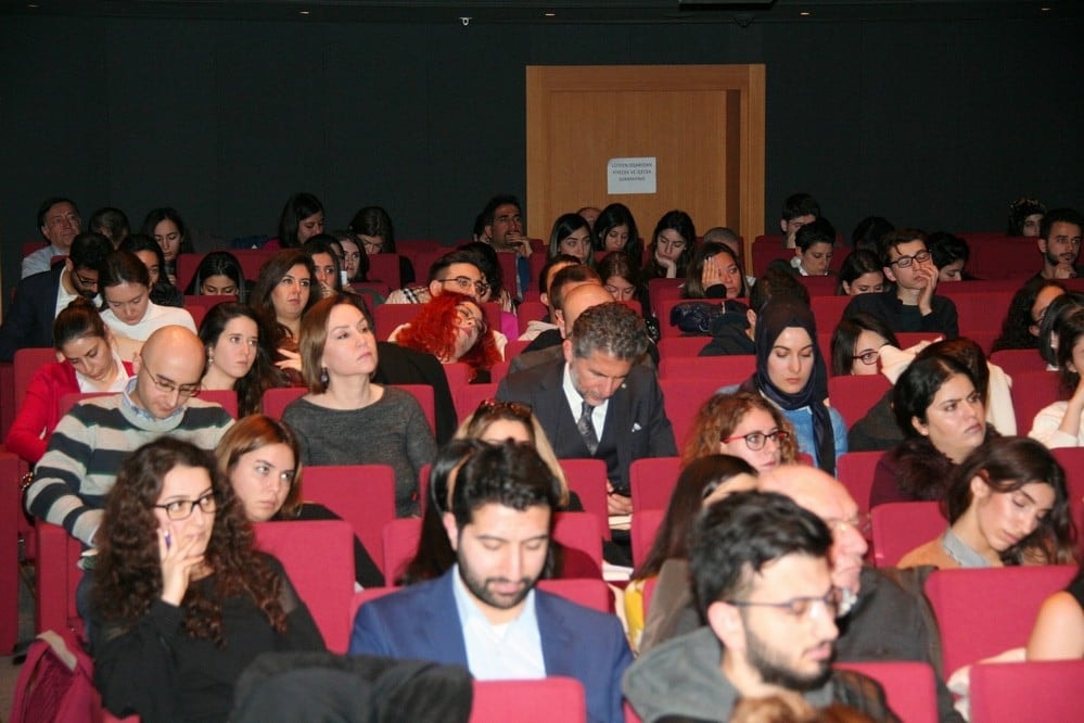 Sağlık Teknolojileri ve Hukuk Konferansı - 60