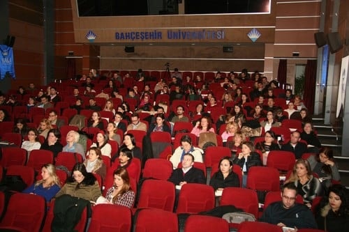 Kadın Hakları Ve Aile İçi Şiddet” Konulu Sertifika Programı

 - 17