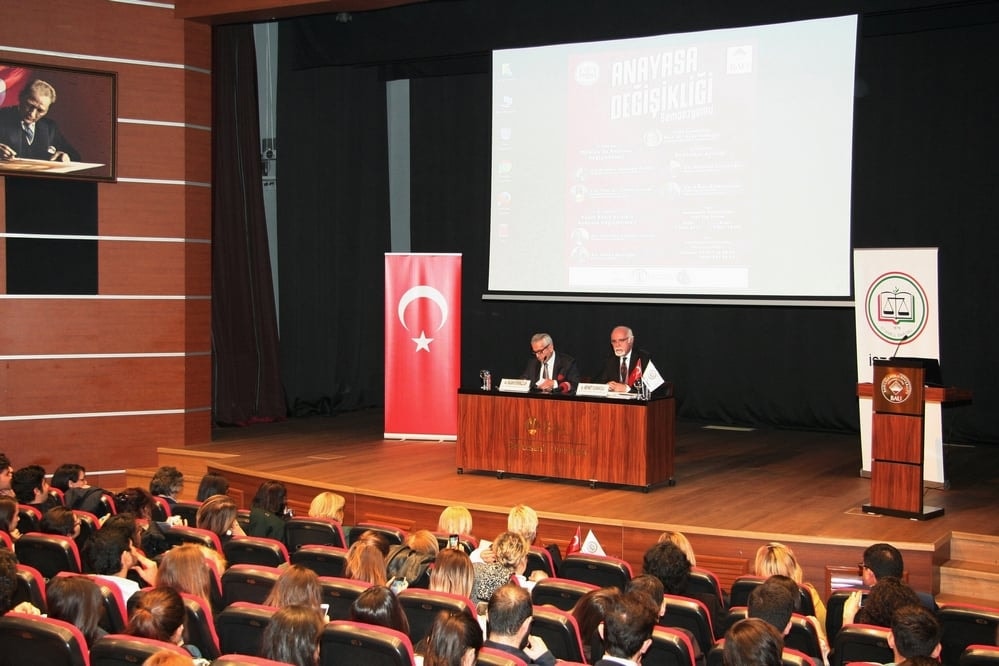 Anayasa Değişikliği Sempozyumu - 75