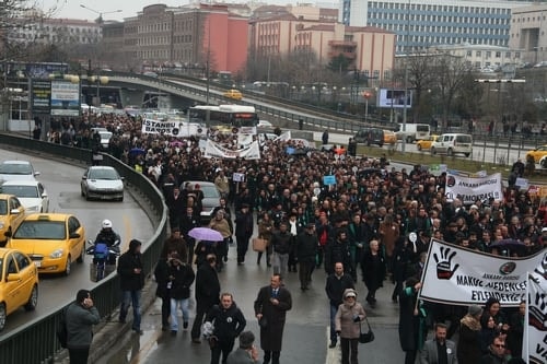 Polis Devleti Değil Hukuk Devleti

 - 20