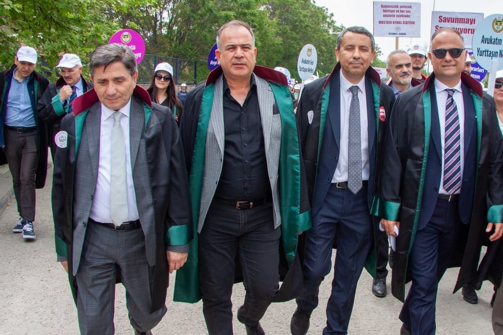 Binlerce Meslektaşımızla “Avukat İçin de Adalet” İçin Ankara’da Bir Araya Geldik - 21