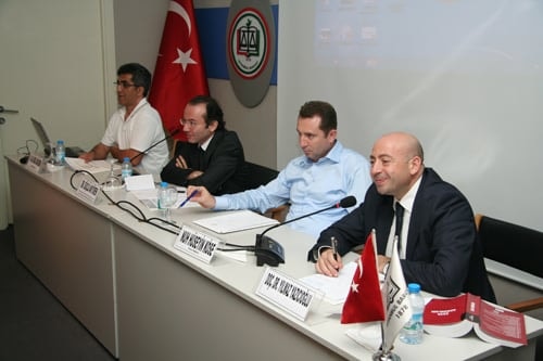 Ülkemizde Avukat Mağdur Durumdadır
 - 8