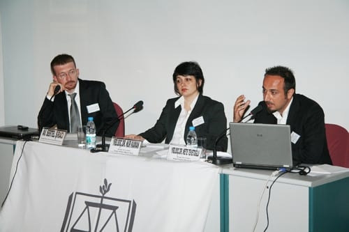 Sosyal Ağlar Ve İnternet Özgürlükçü Anlayışla Düzenlenmeli
 - 43