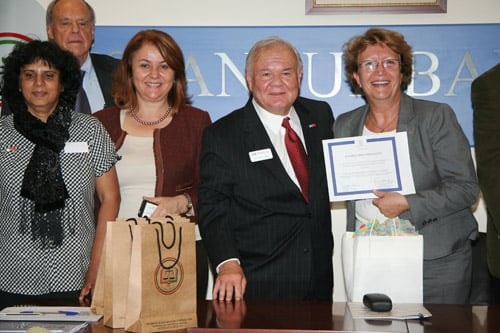 Amerikan Baro Vakfı Baromuzu Ziyaret Etti

 - 20