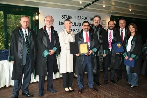 Hukuk Devleti Tesis Edilene, Yargı Bağımsız Olana Kadar, Bedeli Ve Pahası Ne Olursa Olsun Bu Mücadeleyi Birlikte Sürdüreceğiz - 74