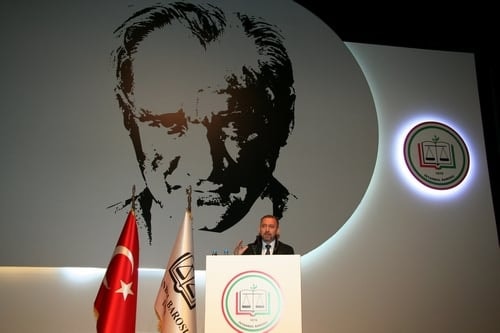 Ümit Kocasakal İstanbul Barosu Başkanlığına Yeniden Seçildi 

 - 93