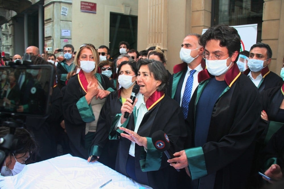 İstanbul Barosu Avukatları Destek Nöbetinde… - 19