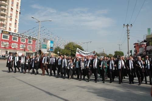 Savunma Susturulamaz Mitingi Yapıldı

 - 10