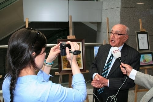 Avukatların Resim Çalışmaları Sergilendi
 - 55