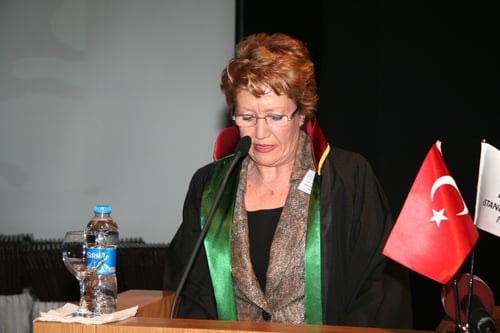 Mesleklerinde 25, 30, 35 Yılını Tamamlayan Meslektaşlarımıza Plaket Verildi - 7