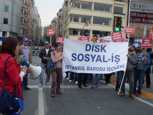 1 Mayıs Coşkuyla Kutlandı

 - 39