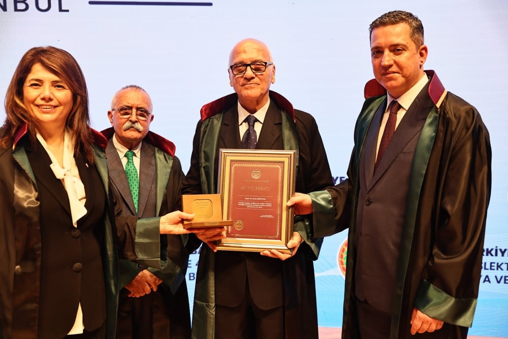 Meslekte 40, 50 ve 60 Yılını Dolduran Meslektaşlarımıza Plaket Verildi - 177