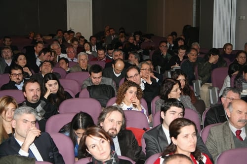 Avukata Yönelik Baskı Vatandaşa Yapılmış Sayılır

 - 30