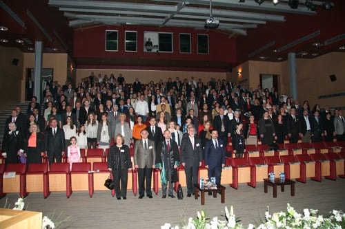 Mesleklerinde 25, 30, 35 Yılını Dolduran Toplam 693 Meslektaşımıza Plaket Verildi
 - 10