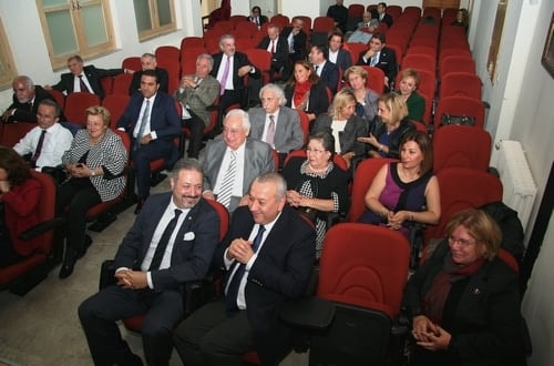 Baro Yönetiminden Ayrılanlara Anı Plaketi Verildi  

 - 9