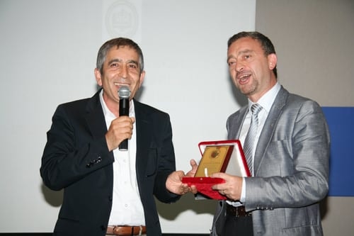 Cumartesi Forumları Sona Erdi
 - 24