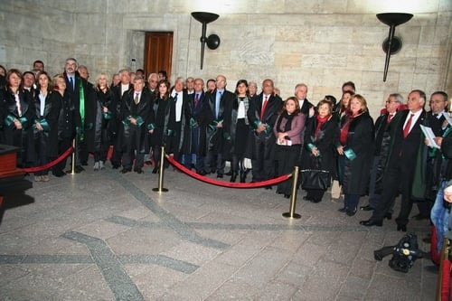 İstanbul Barosu Heyeti Anıtkabir’De Ata’Nın Huzurunda

 - 51