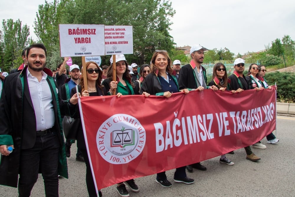Binlerce Meslektaşımızla “Avukat İçin de Adalet” İçin Ankara’da Bir Araya Geldik - 40