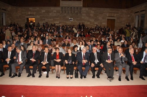 İstanbul Barosu 132. Kuruluş Yıldönümü Ve 
5 Nisan Avukatlar Günü
Etkinliklerle Kutlanmaya Başlandı - 8